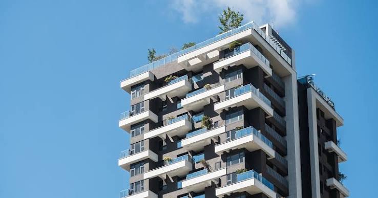 3.5 BHK luxury flat for sale near Regency Hotel Andheri East Mumbai